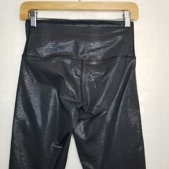DYI Define Your Inspiration Cropped Activewear Leggings Black Size M snakeprint - Picture 5 of 9